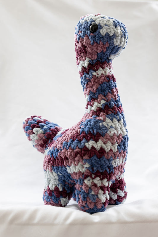Crochet brontosaurus