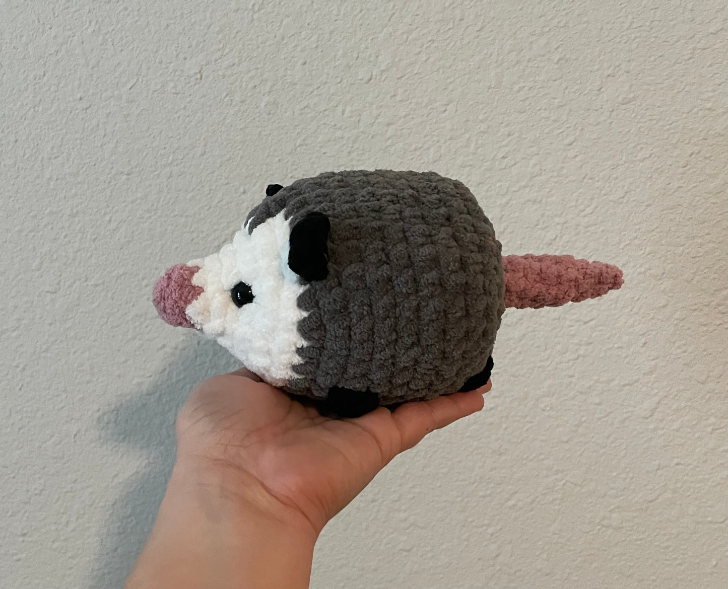 Crochet opossum